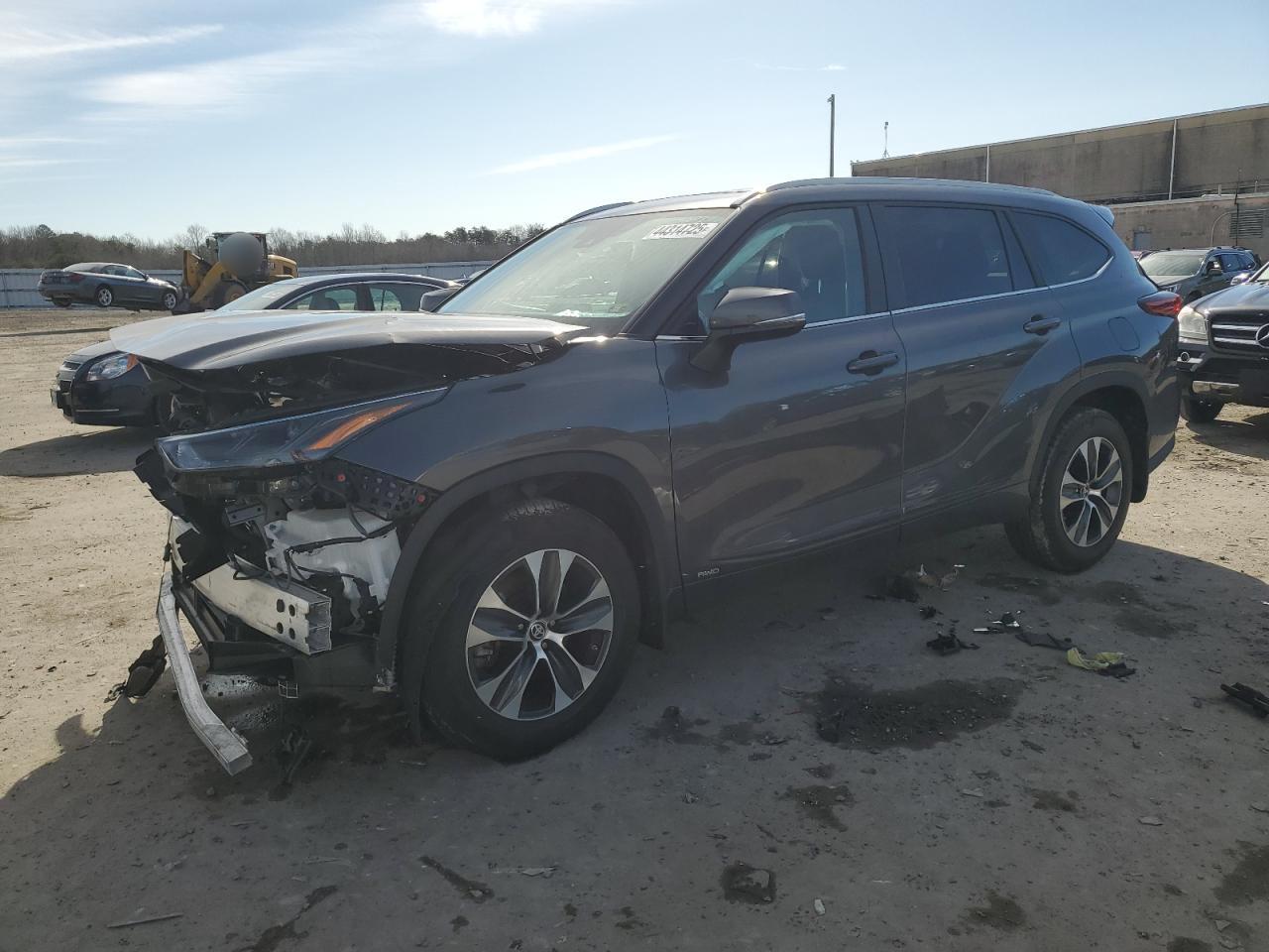 2023 TOYOTA HIGHLANDER HYBRID XLE VIN:5TDKBRCH7PS124797