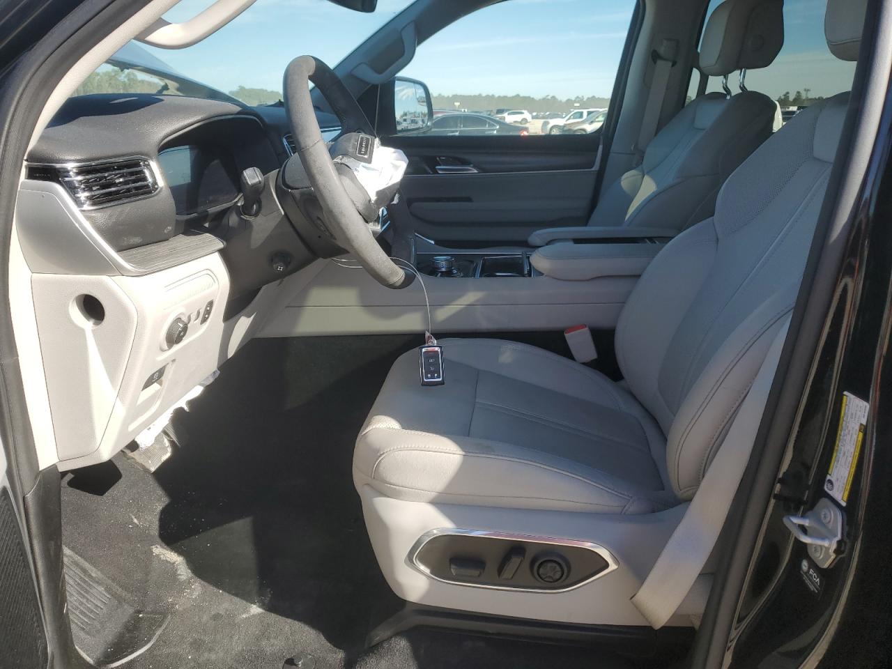 2024 JEEP WAGONEER L SERIES II VIN:1C4SJSBP2RS152536