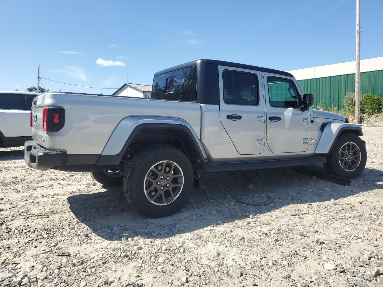 2023 JEEP GLADIATOR OVERLAND VIN:1C6HJTFG5PL557668