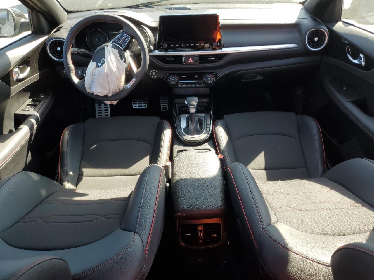 2024 KIA FORTE GT VIN:3KPF44AC3RE835660