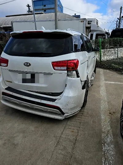 2016 Kia Carnival VIN: