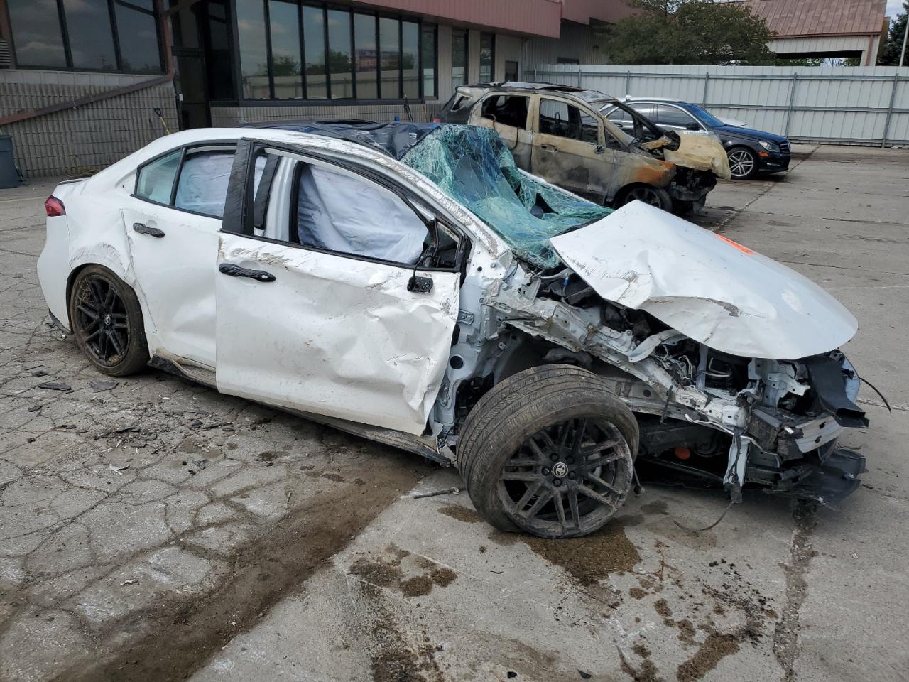 2022 TOYOTA COROLLA XSE VIN:5YFT4MCE6NP130992