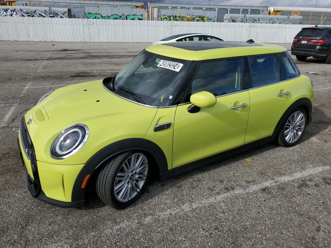 2024 MINI COOPER S VIN:WMW53DK04R2V36160