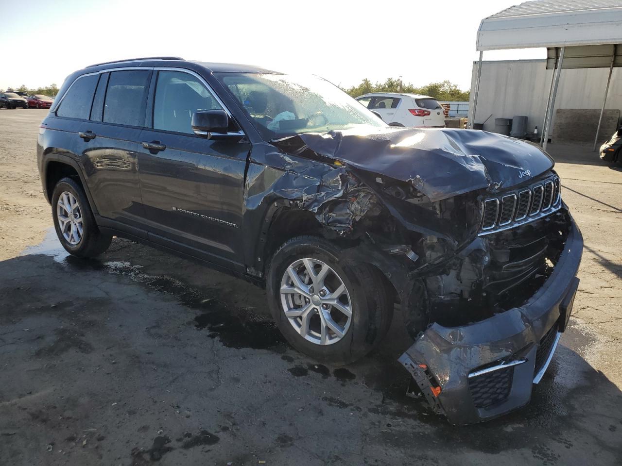 2022 JEEP GRAND CHEROKEE LIMITED VIN:1C4RJGBG4N8636811