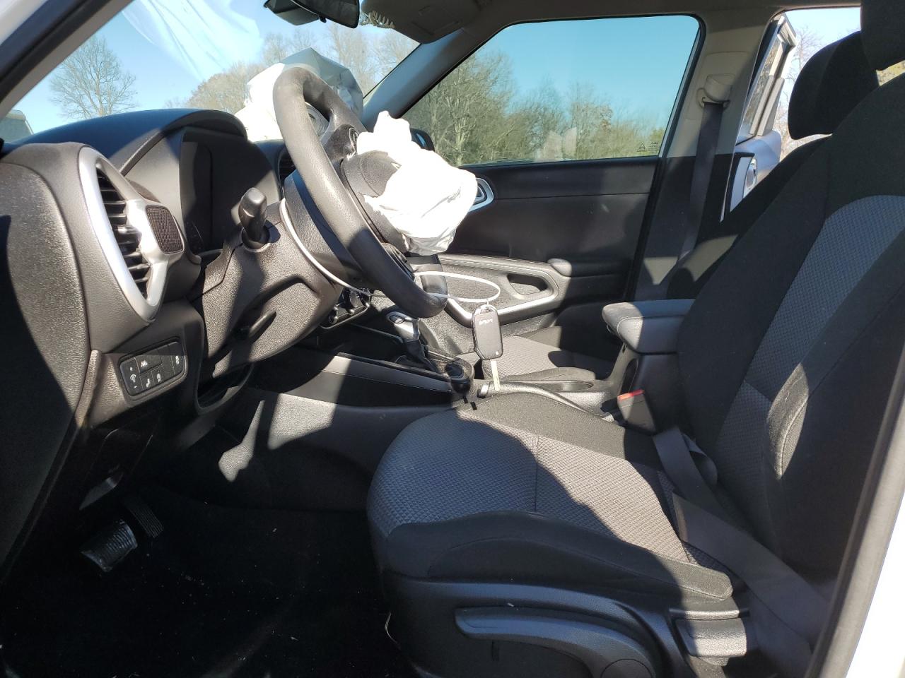 2022 KIA SOUL LX VIN:KNDJ23AU3N7151995