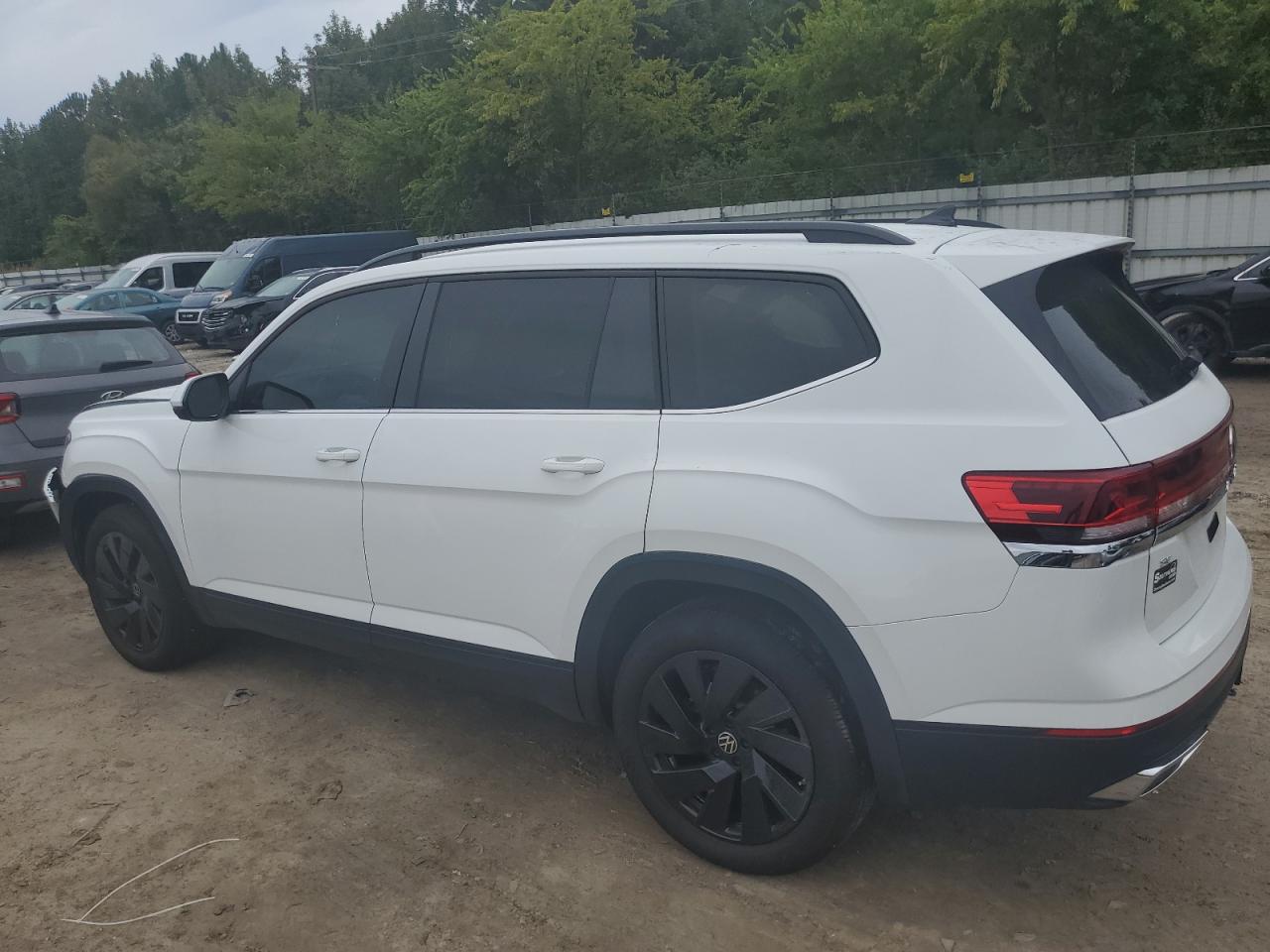 2024 VOLKSWAGEN ATLAS SE VIN:1V2HR2CA7RC563680