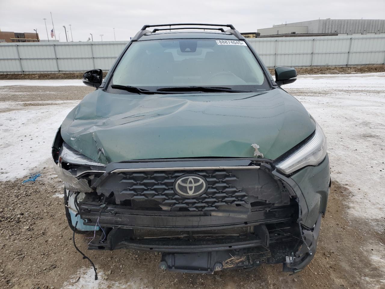 2022 TOYOTA COROLLA CROSS XLE VIN:7MUDAABG4NV040767