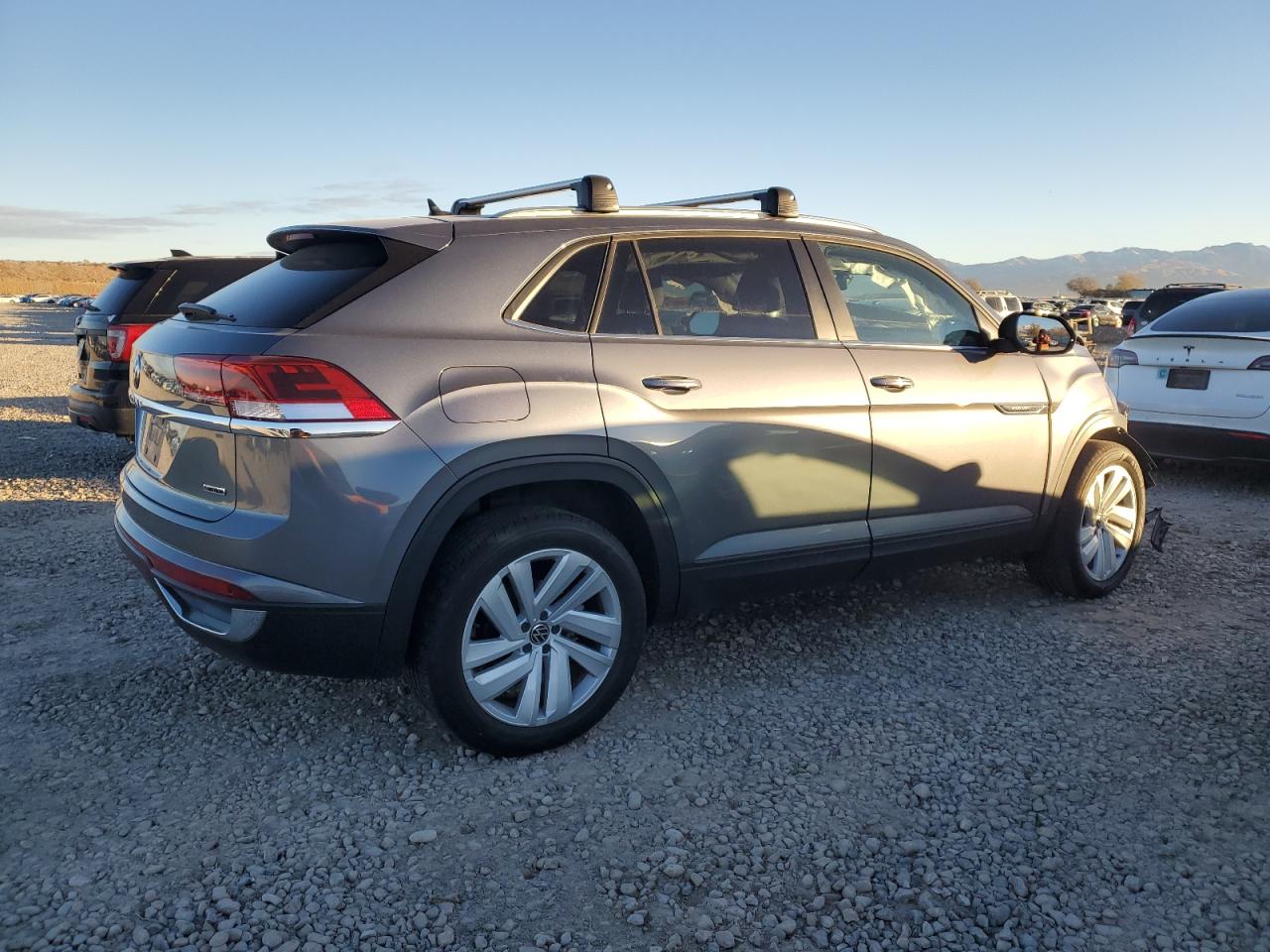 2022 VOLKSWAGEN ATLAS CROSS SPORT SE VIN:1V2KC2CA4NC228197
