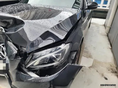 2016 Mercedes-Benz C 200 VIN: