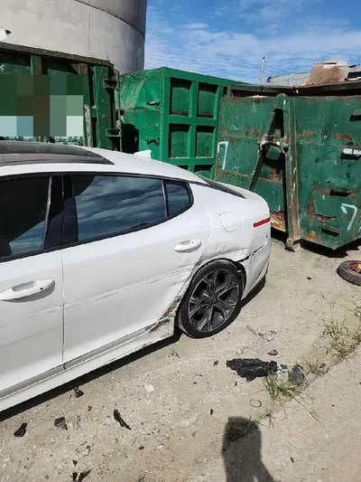 2018 Kia Stinger KNAE751CBJS033997 VIN:KNAE751CBJS033997