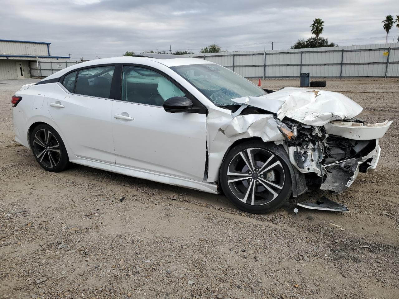 2022 NISSAN SENTRA SR VIN:3N1AB8DV8NY232803