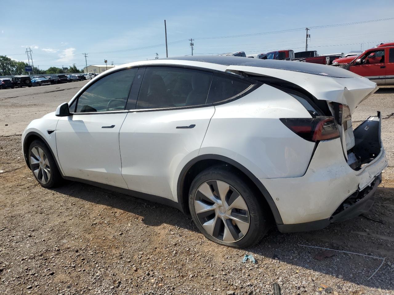 2022 TESLA MODEL Y  VIN:7SAYGDEE1NF354664