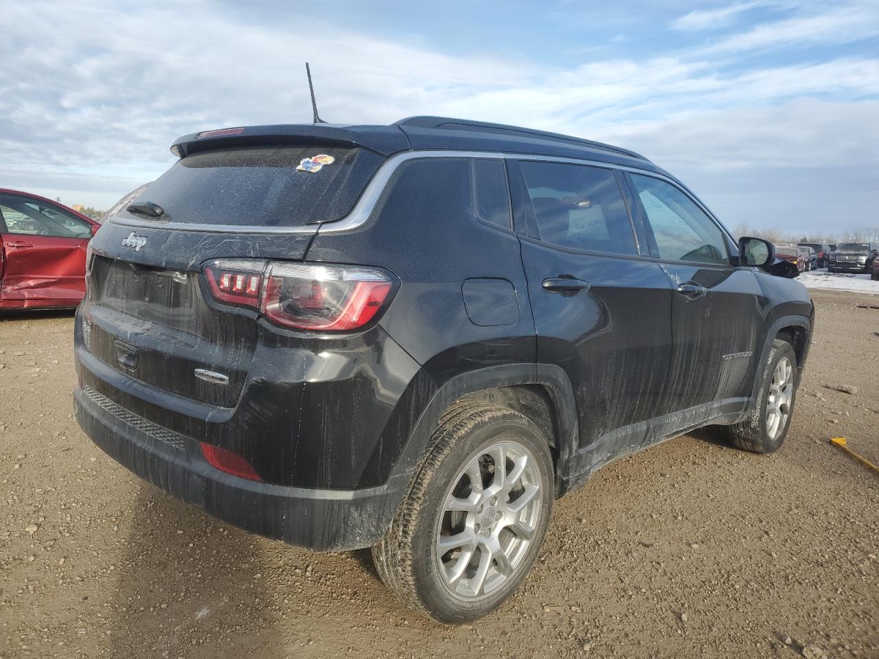 2022 JEEP COMPASS LATITUDE LUX VIN:3C4NJDFBXNT203149