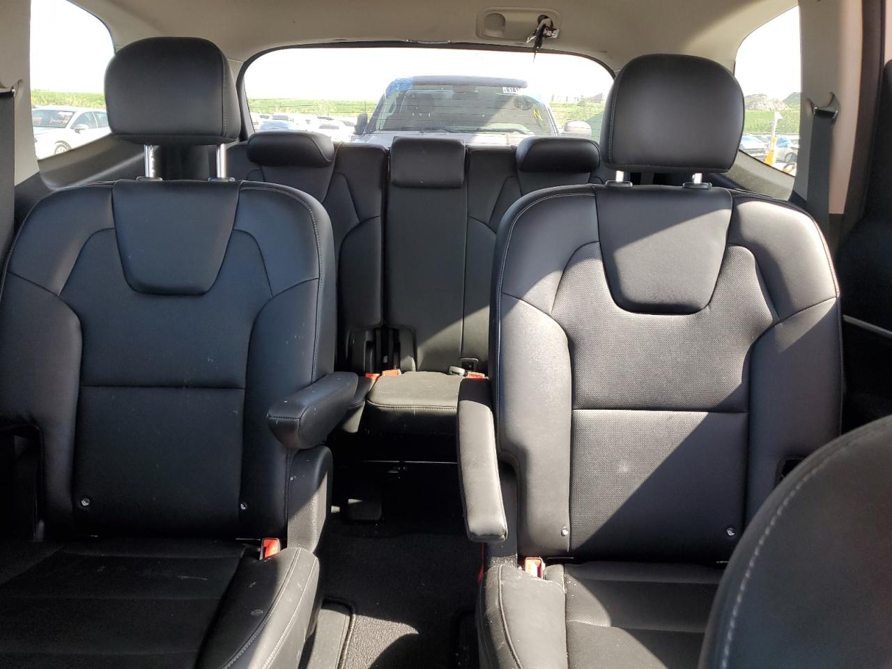 2022 KIA TELLURIDE S VIN:5XYP64HC8NG283736