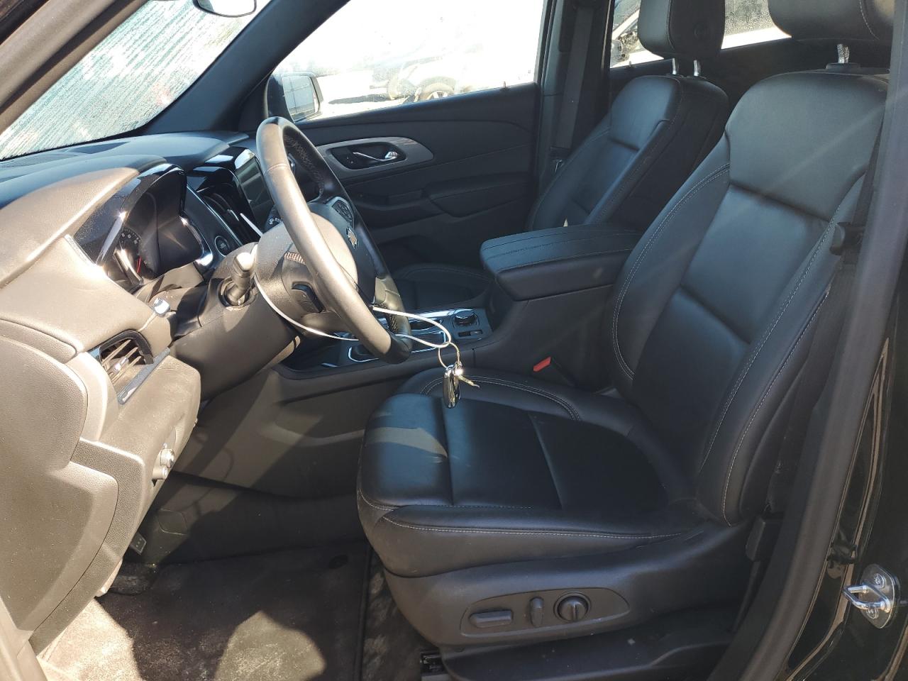 2023 CHEVROLET TRAVERSE LT VIN:1GNEVHKWXPJ282778