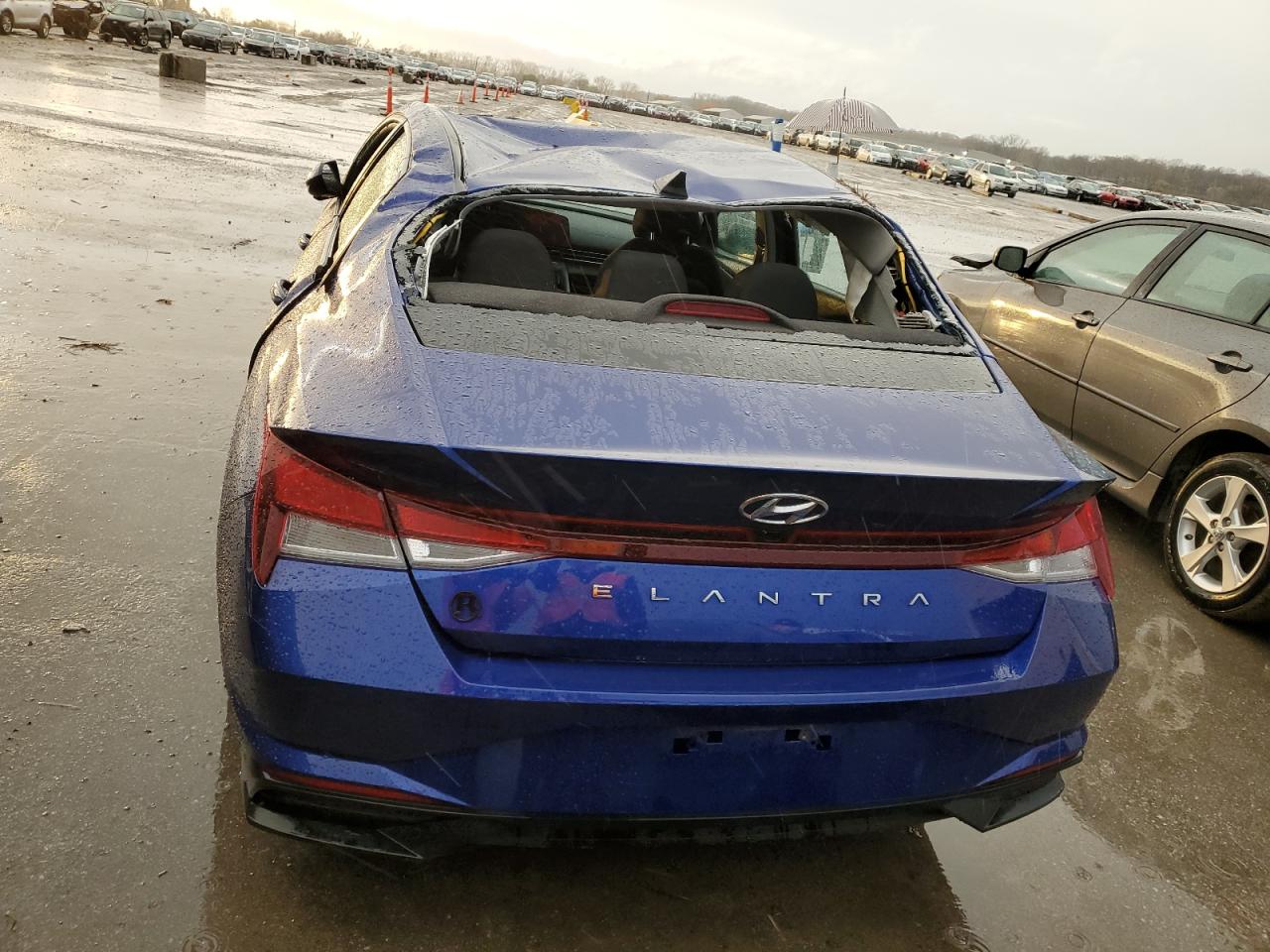 2023 HYUNDAI ELANTRA SEL VIN:KMHLS4AG9PU526409