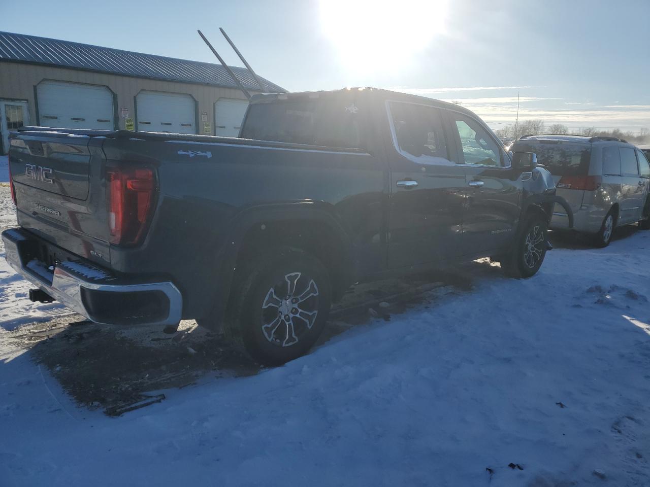 2022 GMC SIERRA LIMITED K1500 SLT VIN:1GTU9DED3NZ142162