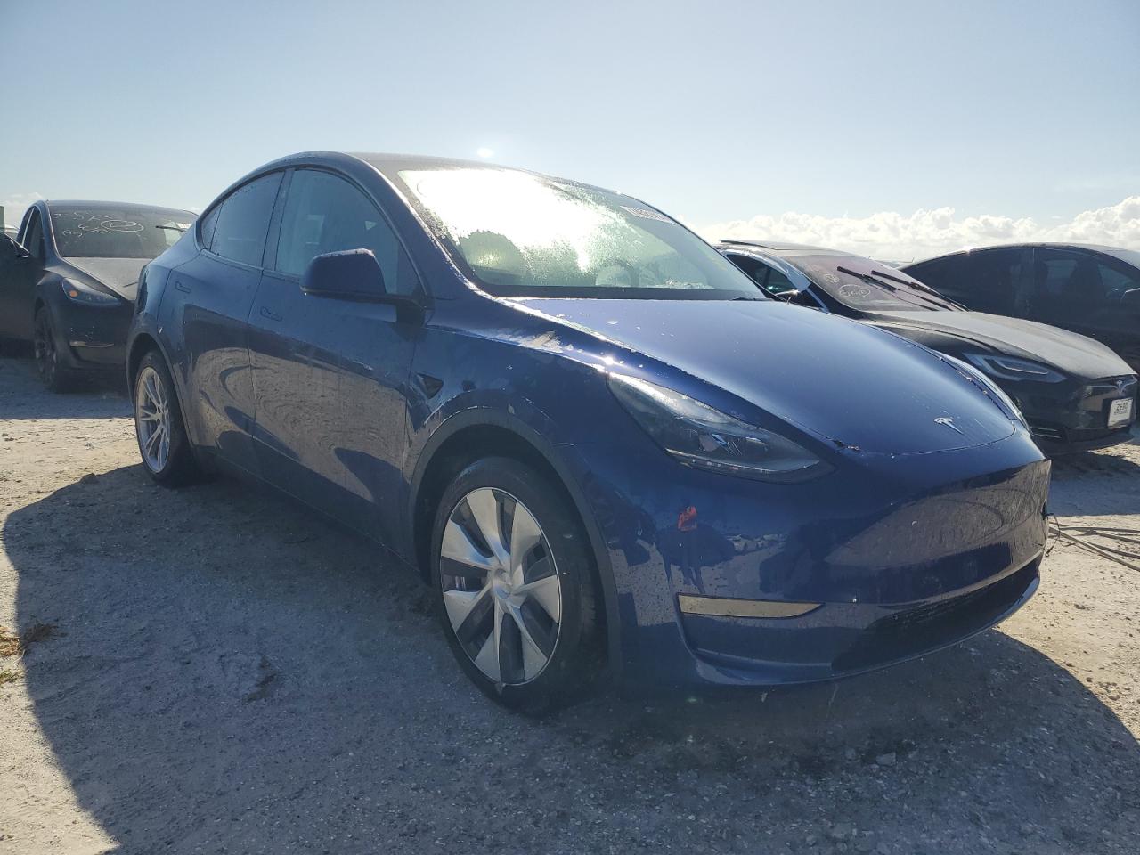 2023 TESLA MODEL Y  VIN:7SAYGDEE5PF976607