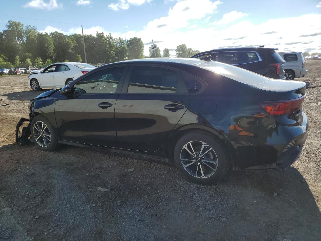 2023 KIA FORTE LX VIN:3KPF24AD8PE671544