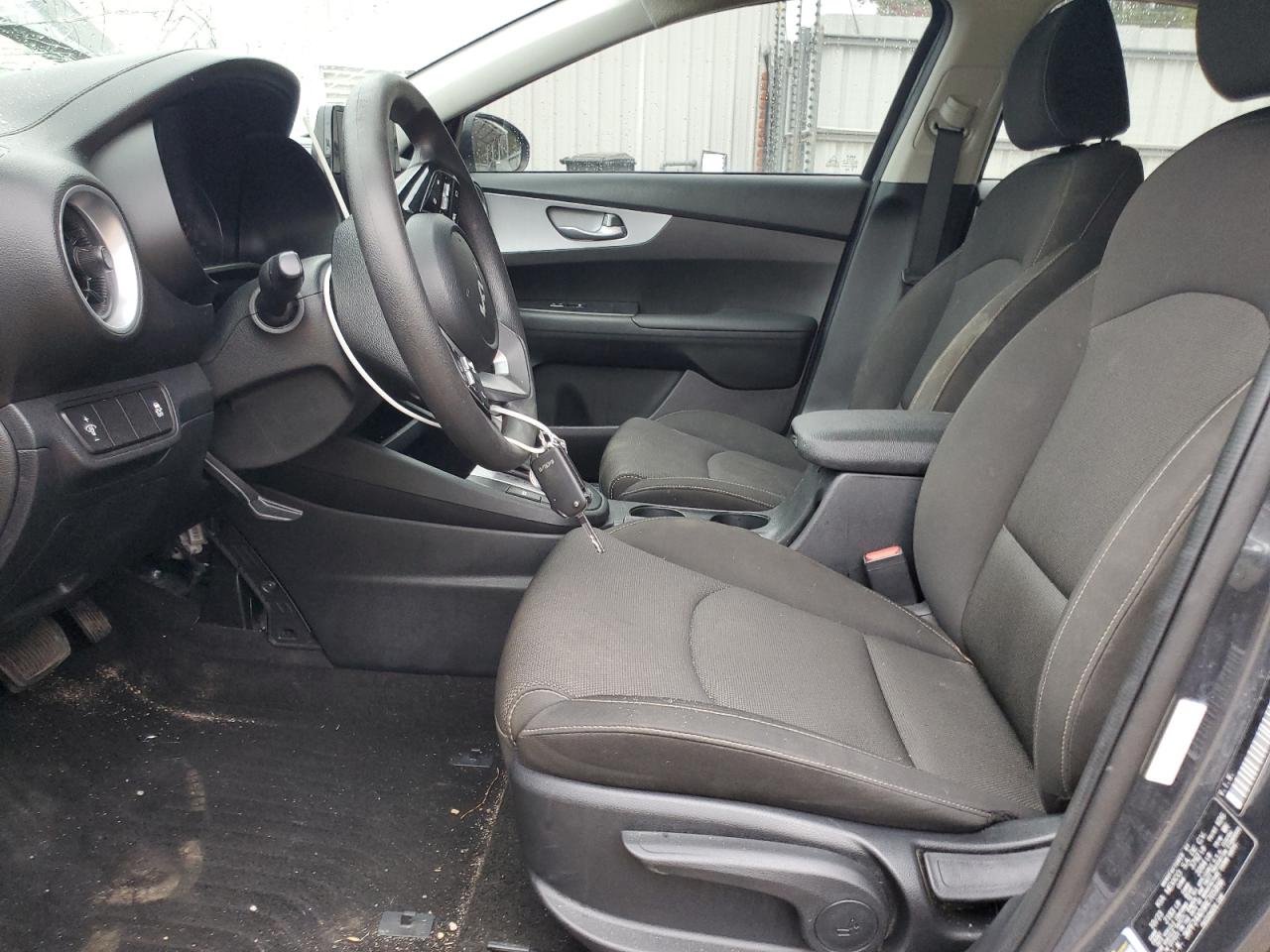 2024 KIA FORTE LX VIN:3KPF24AD9RE705896