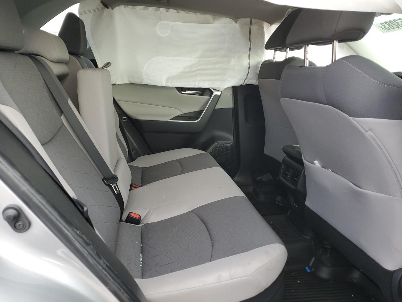 2022 TOYOTA RAV4 XLE VIN:2T3RWRFVXNW141268