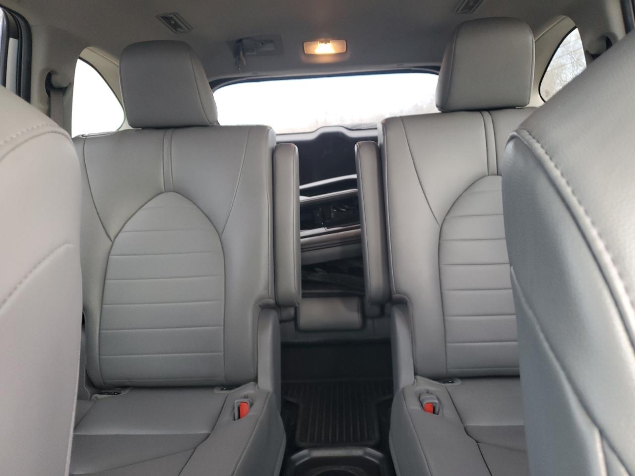 2023 TOYOTA HIGHLANDER L VIN:5TDKDRBH2PS014431