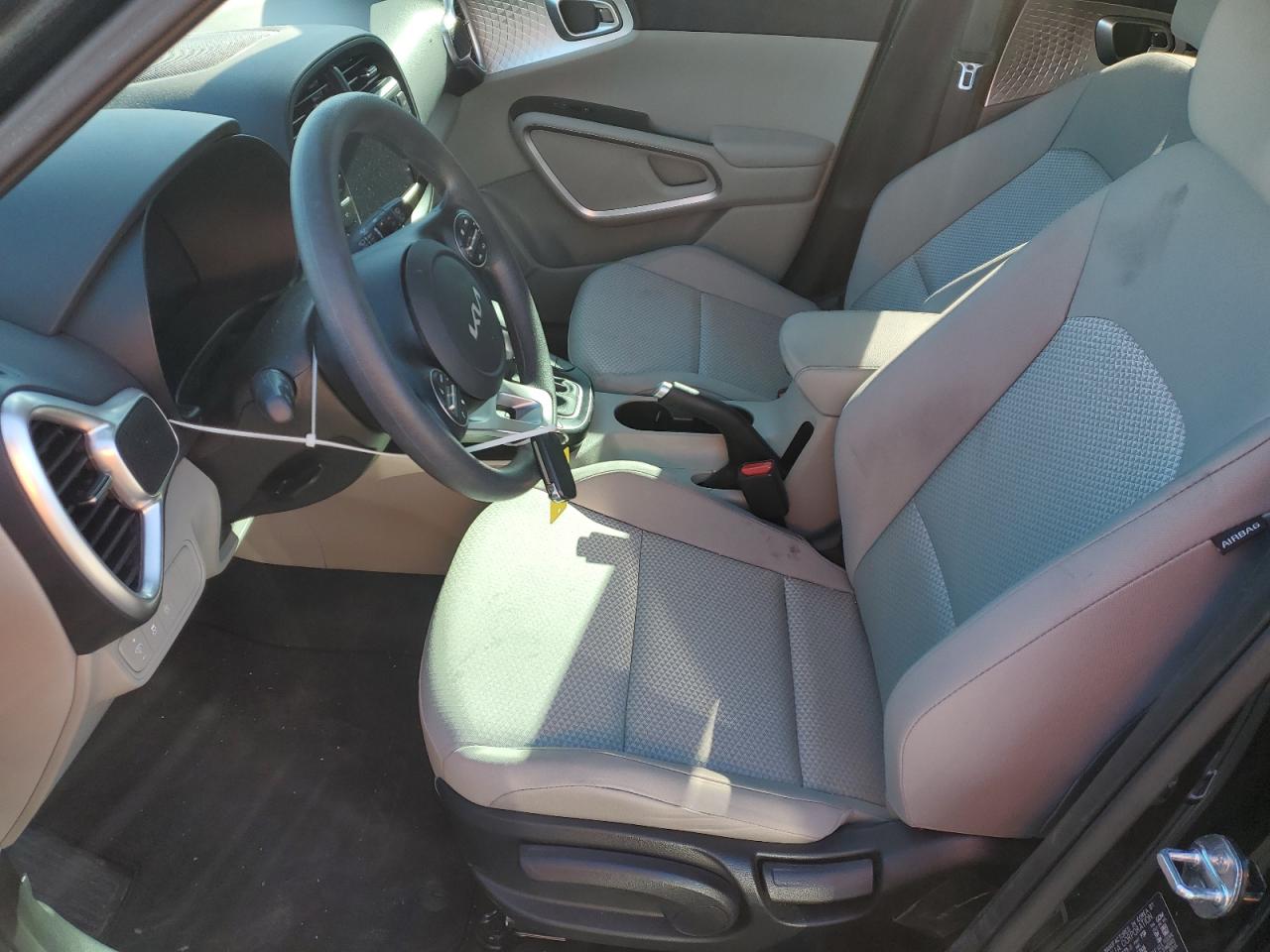 2023 KIA SOUL LX VIN:KNDJ23AU4P7879313