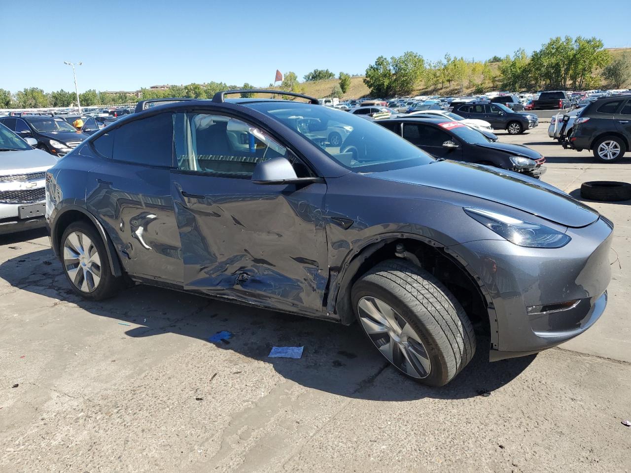 2023 TESLA MODEL Y  VIN:7SAYGDEE7PF856100