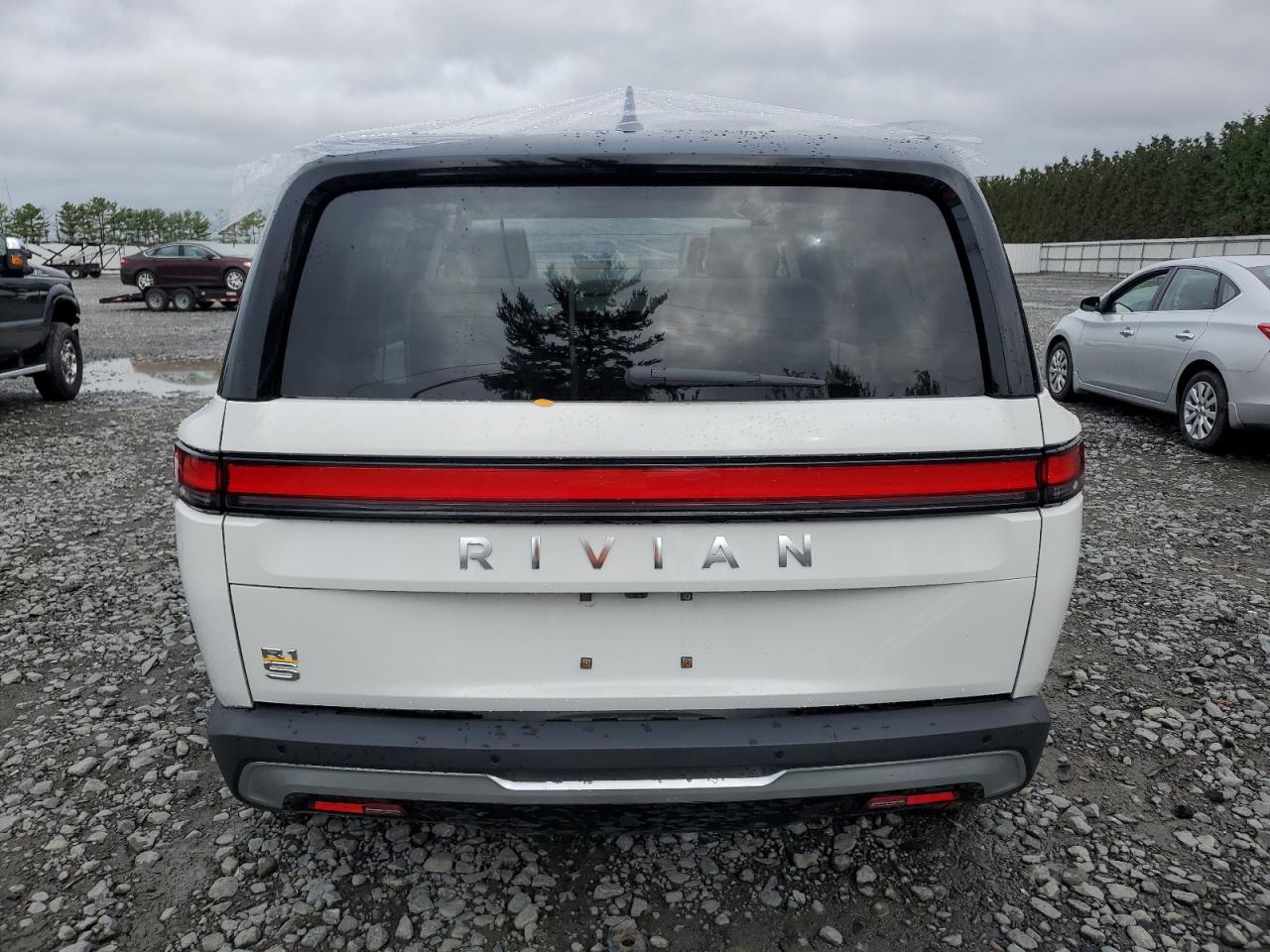 2023 RIVIAN R1S ADVENTURE VIN:7PDSGABA6PN017889