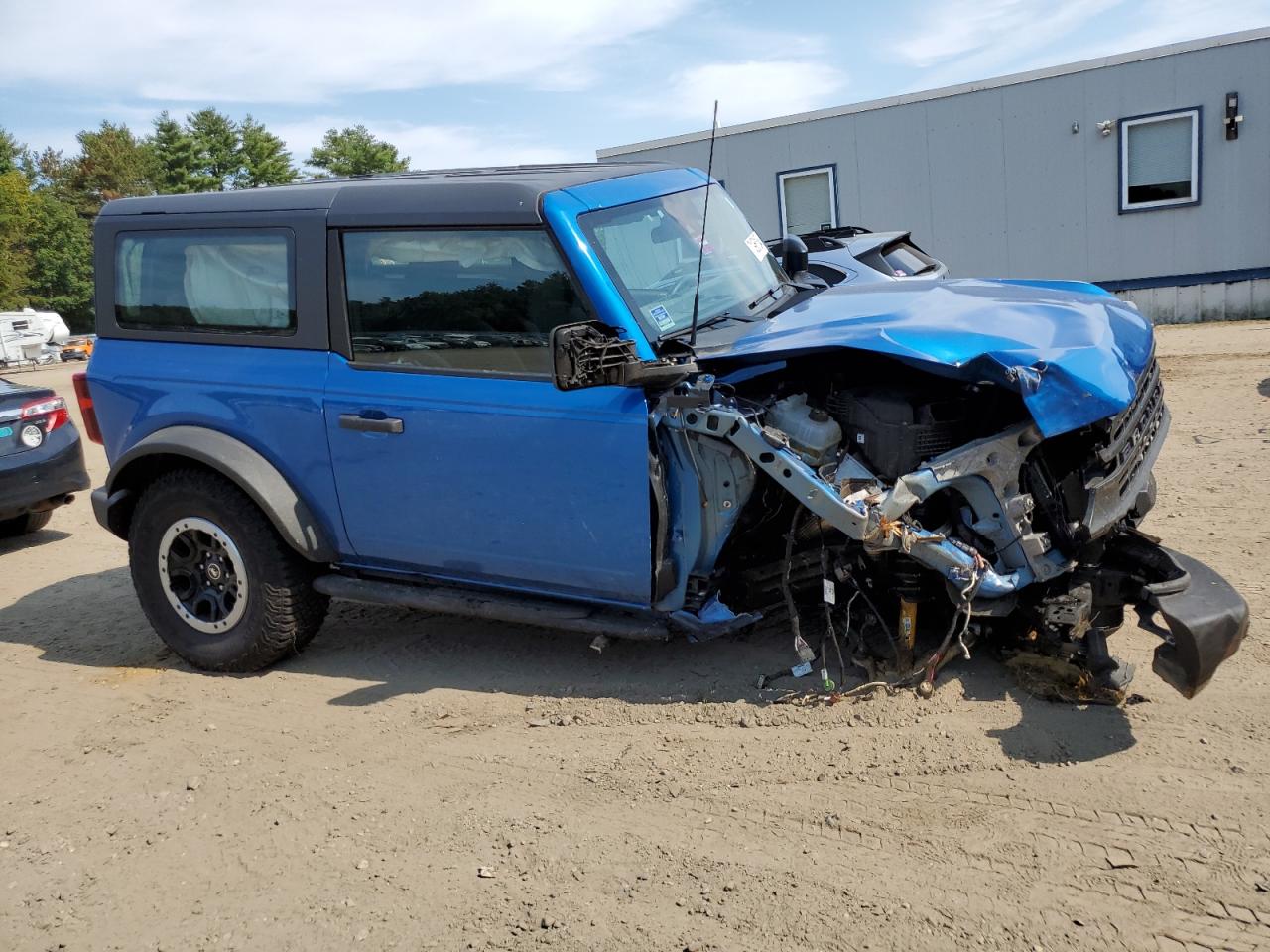 2022 FORD BRONCO BASE VIN:1FMDE5CH5NLB02445