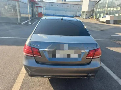 2016 Mercedes-Benz E 250 WDDHF9HB8GB300028 VIN:WDDHF9HB8GB300028