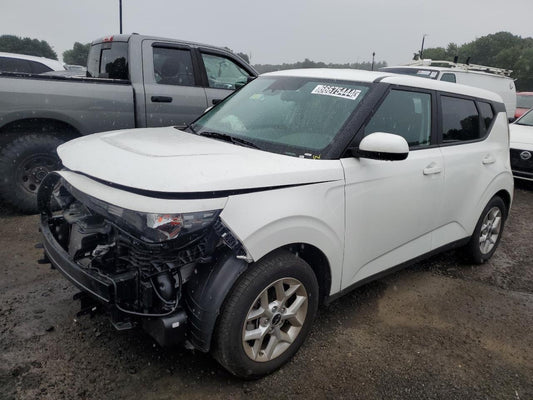 2023 KIA SOUL LX VIN:KNDJ23AU3P7211096