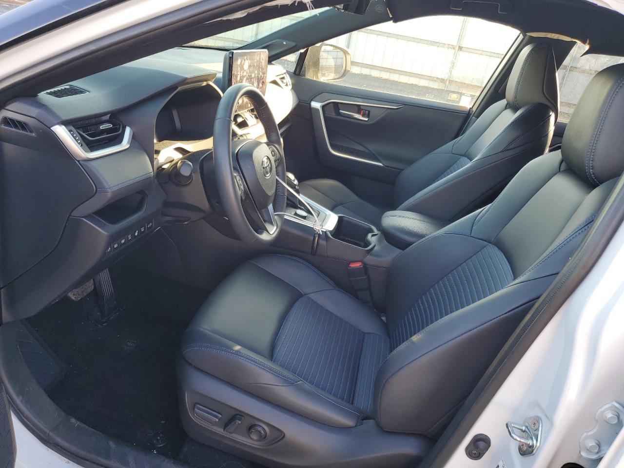 2024 TOYOTA RAV4 XSE VIN:JTME6RFV2RD561964