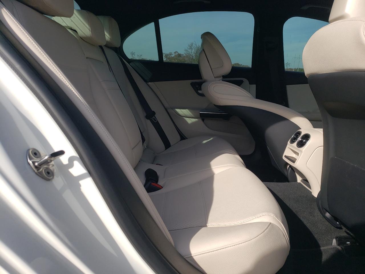 2022 MERCEDES-BENZ C 300 VIN:W1KAF4GB1NR046320