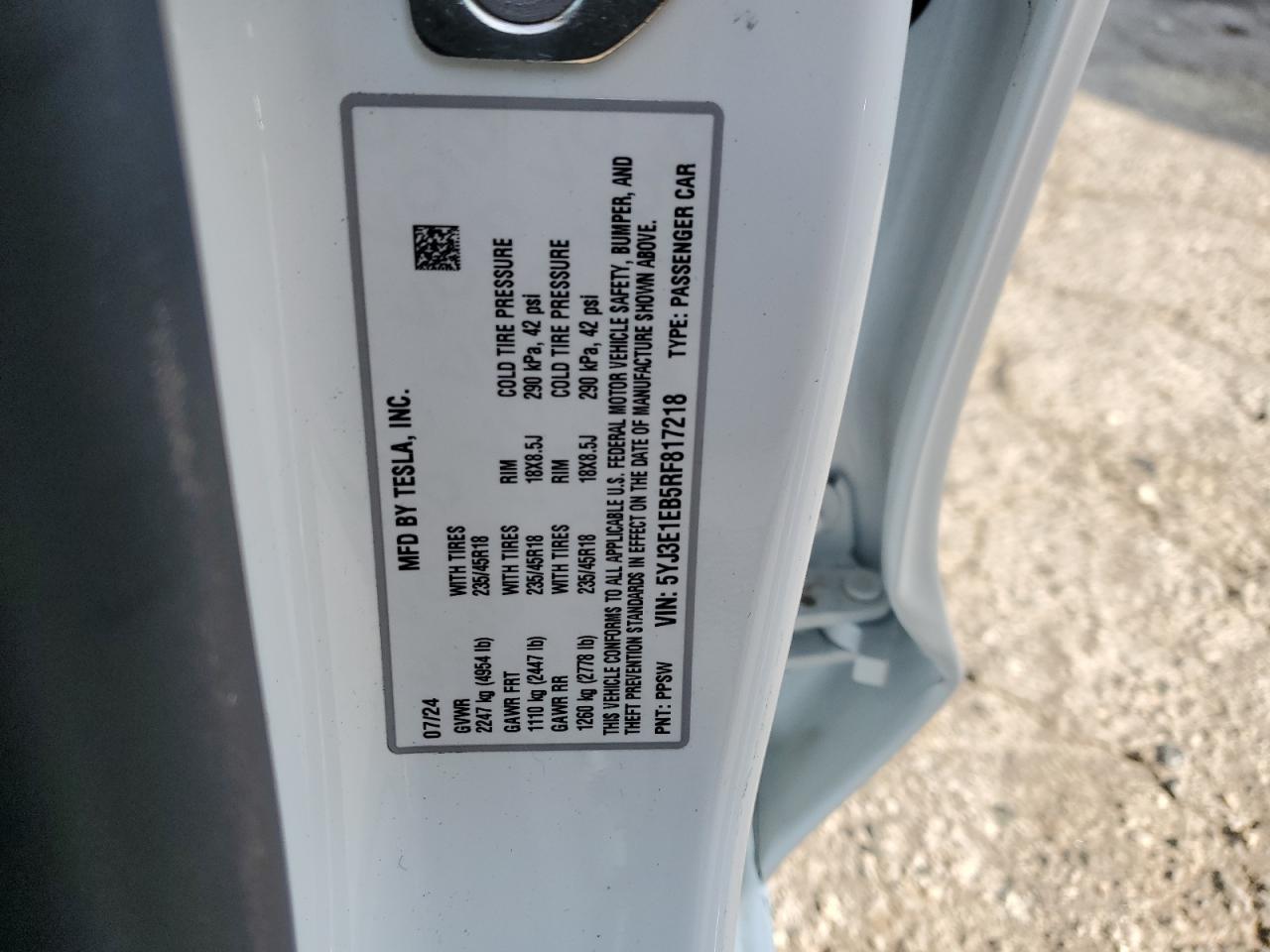 2024 TESLA MODEL 3  VIN:5YJ3E1EB5RF817218