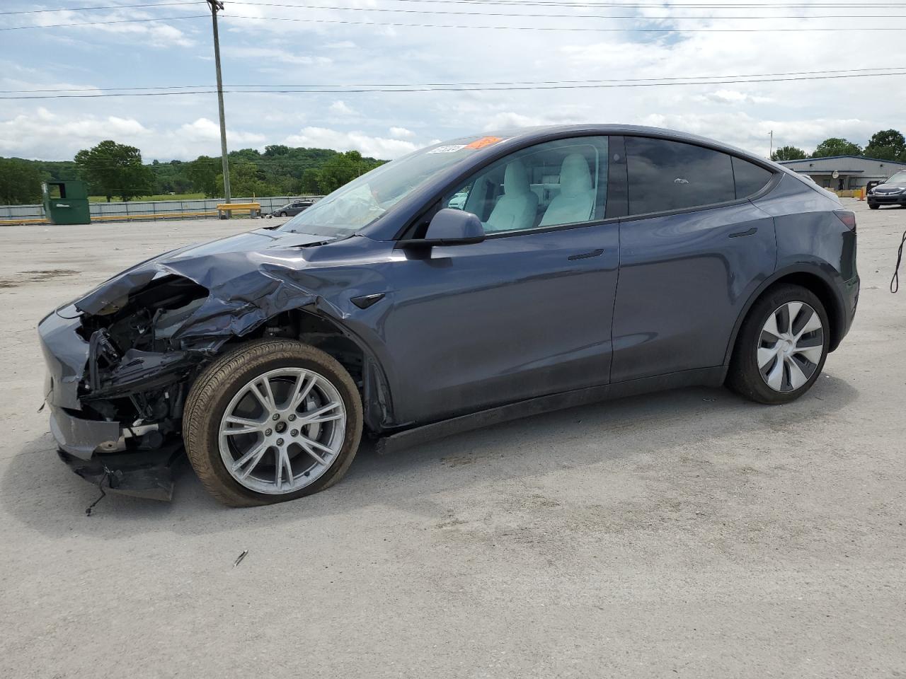 2023 TESLA MODEL Y  VIN:7SAYGDEE2PF835655