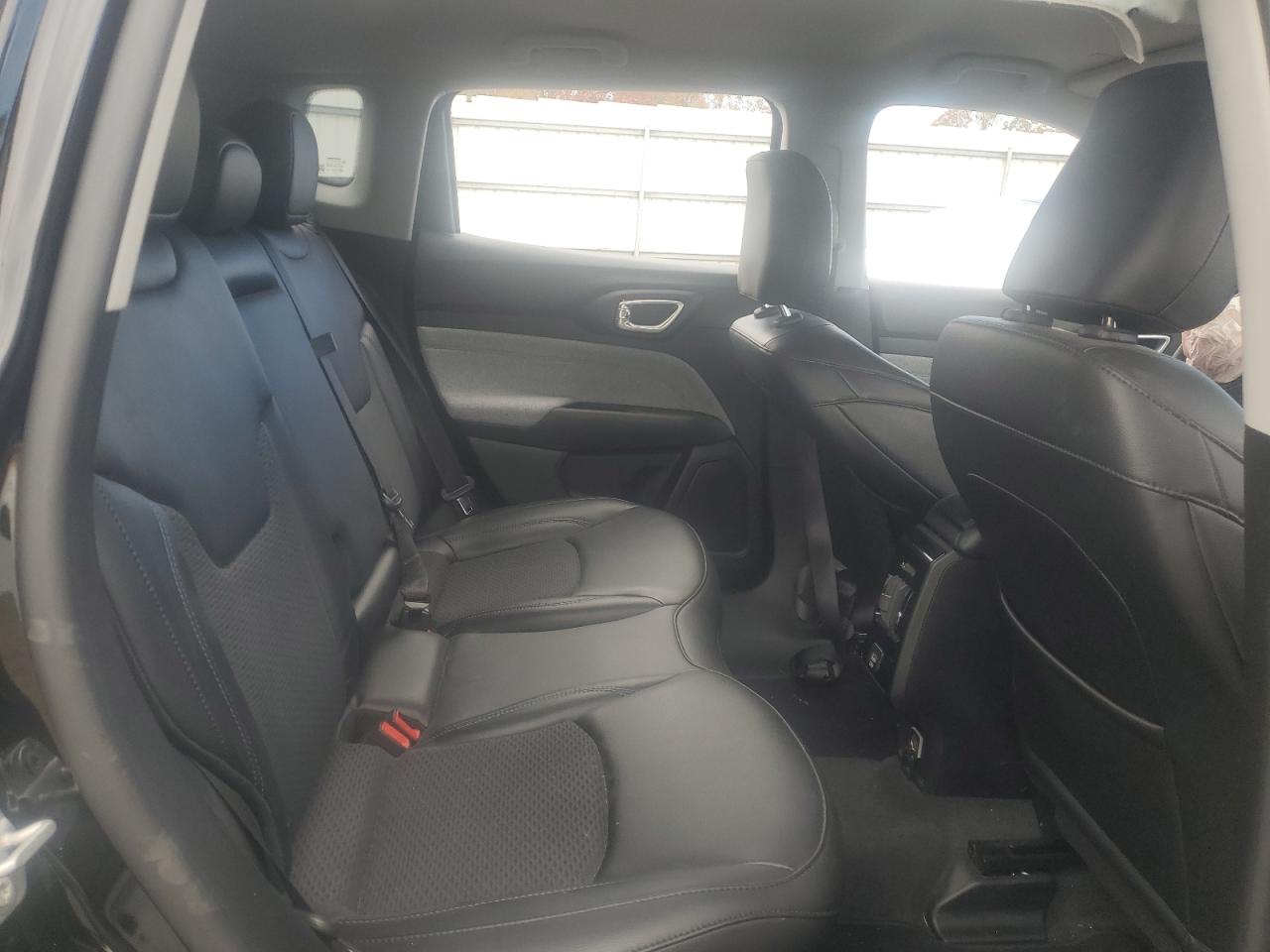 2022 JEEP COMPASS LATITUDE VIN:3C4NJDBB7NT128612