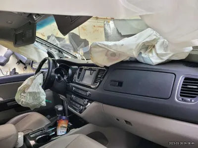 2019 Kia Carnival KNHMF37ABKS576686 VIN:KNHMF37ABKS576686