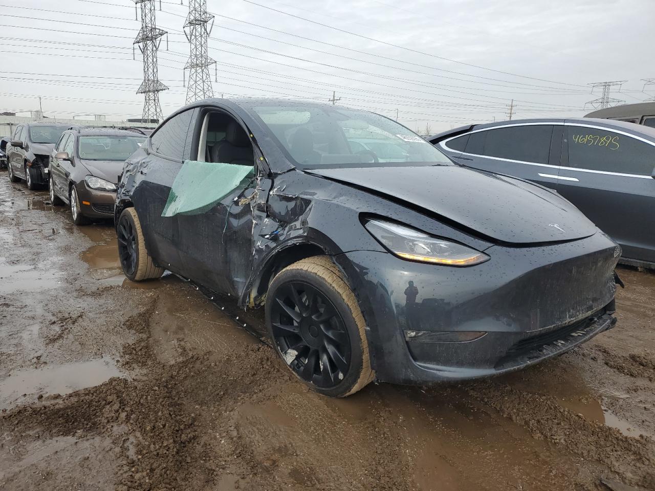 2024 TESLA MODEL Y  VIN:7SAYGAEE7RF043096