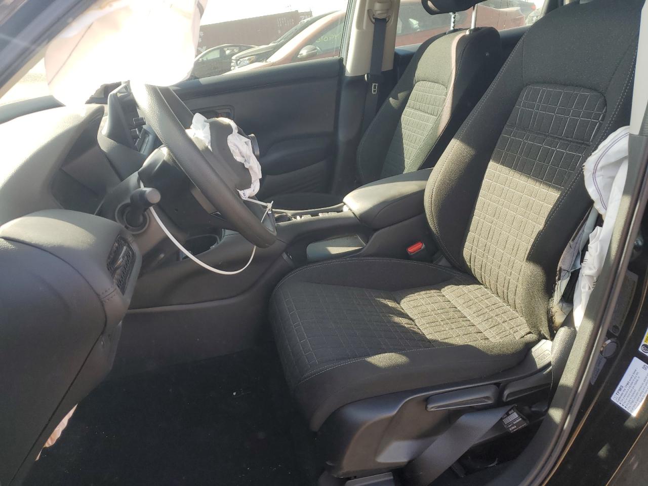 2023 HONDA HR-V LX VIN:3CZRZ1H31PM737906