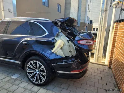 2022 Bentley Bentayga SJAAM14VXNC013723 VIN:SJAAM14VXNC013723