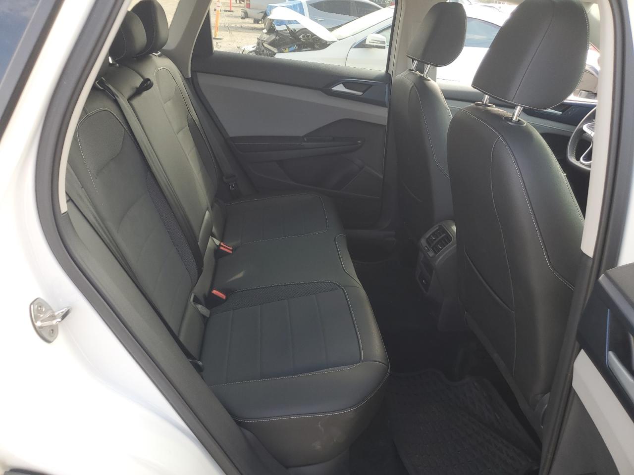 2024 VOLKSWAGEN TAOS SE VIN:3VVEX7B27RM020749