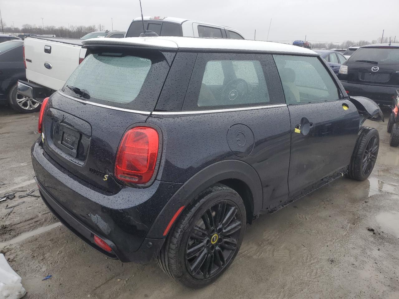 2024 MINI COOPER SE VIN:WMW13DJ09R2U83780