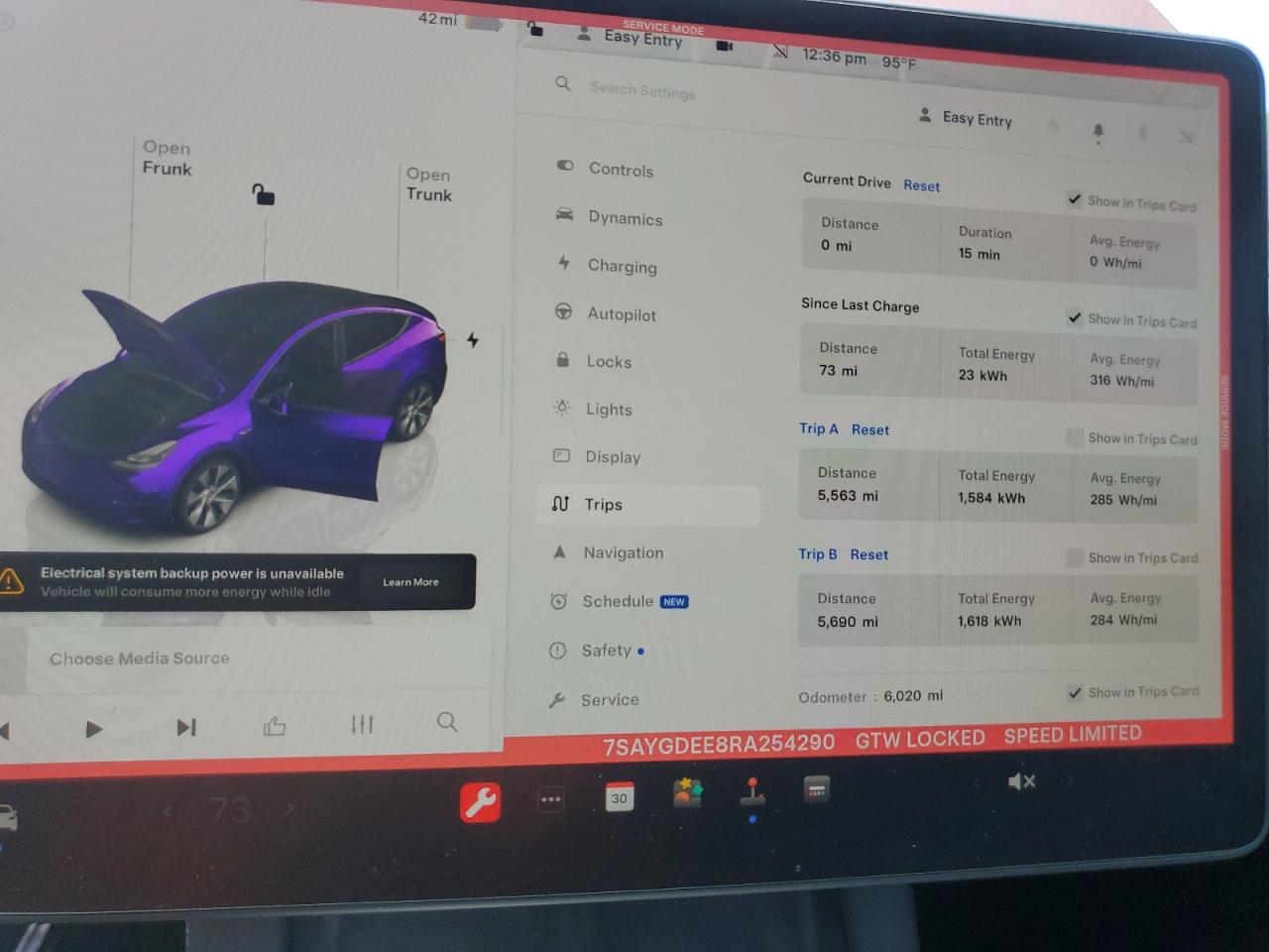 2024 TESLA MODEL Y  VIN:7SAYGDEE8RA254290