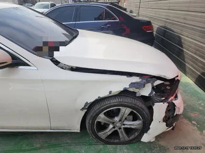 2017 Mercedes-Benz E 220 VIN: