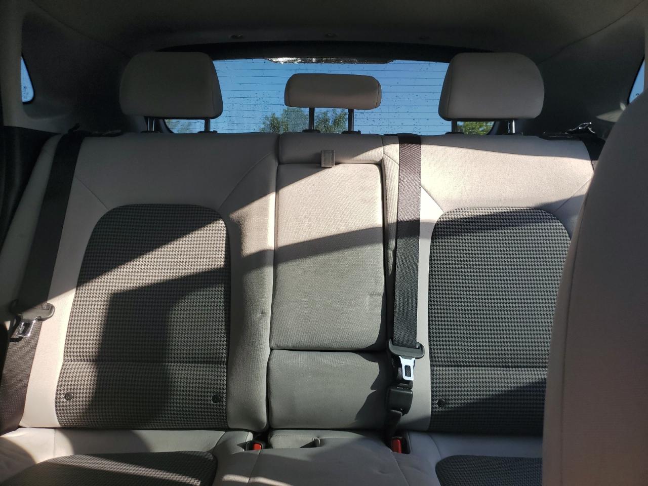 2022 HYUNDAI KONA SEL VIN:KM8K22AB4NU846268