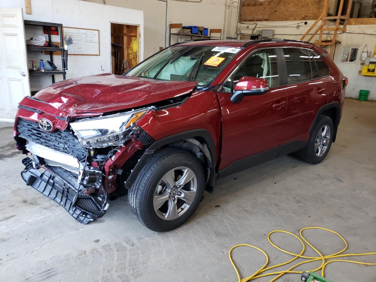 2022 TOYOTA RAV4 XLE VIN:JTMP1RFVXND086601