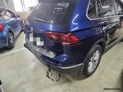 2020 Volkswagen Tiguan VIN: