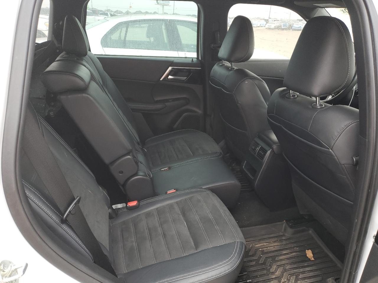 2023 MITSUBISHI OUTLANDER SE VIN:JA4J3UA80PZ037878