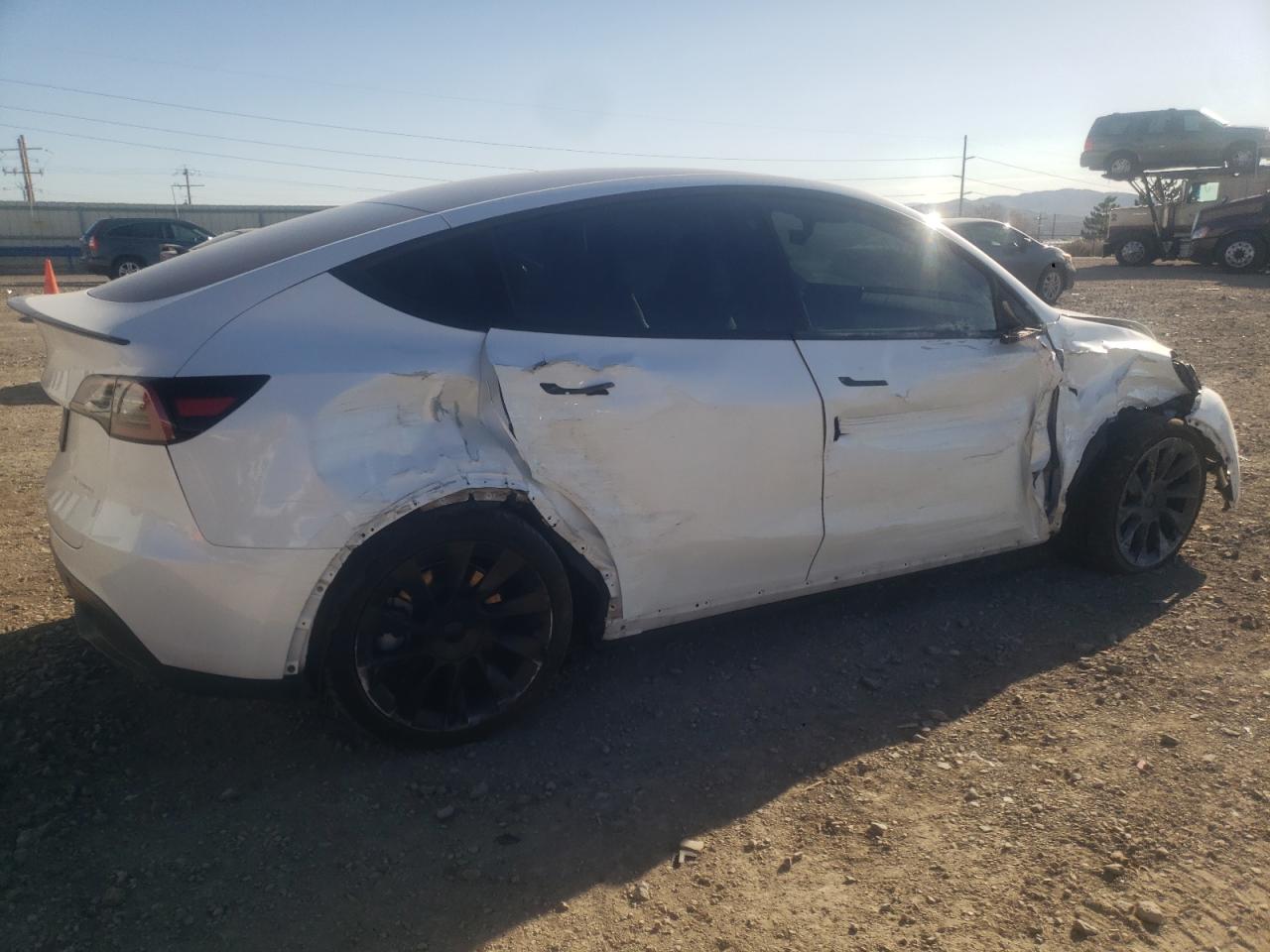 2023 TESLA MODEL Y  VIN:7SAYGDEE6PF781731